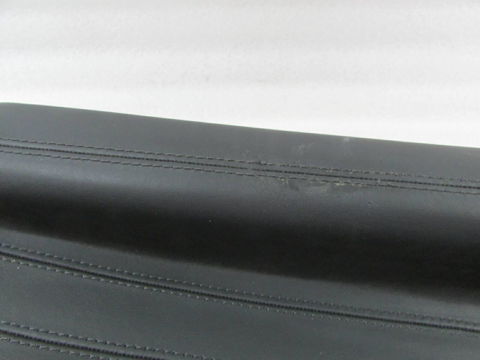 Ferrari California, RH Right Door Center Insert Panel, Black, Used, P/N 86455200