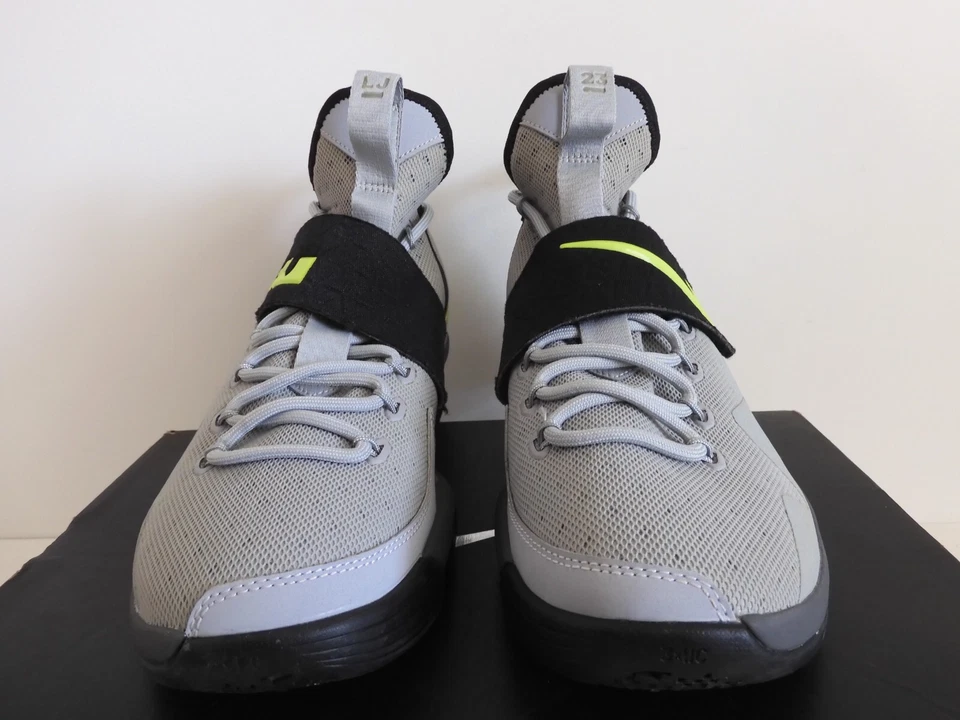 NIKE LEBRON XIV 14 ID AIR MAX 95 GRIS-NEGRO-VOLTIO TALLA 10 [926720-991] Foto 3 de 4