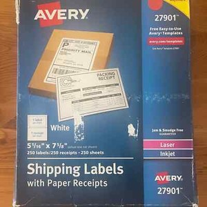 Avery Shipping Labels with Reciepts 27901 New