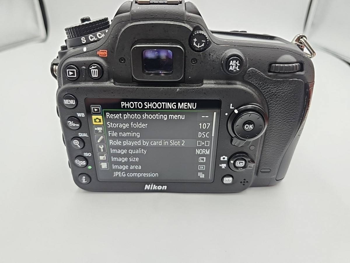 Nikon D7200 ＋AF-S NIKKOR 18-300mm Nikon AF-S DX NIKKOR 18-300mm f/3.5-6.3G ED VR | DSLR Lenses