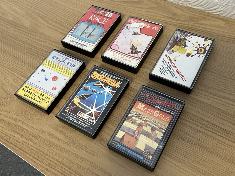 6 x Commodore VIC 20 Various Cassette Games - Untested -👽Retro Gift Idea👽