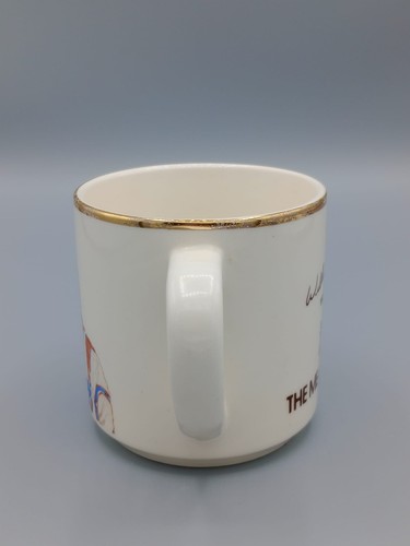 Vintage MEADOWLANDS Bill O'Donnell HARNESS RACING Half of Fame Mug Horse - Picture 4 of 7