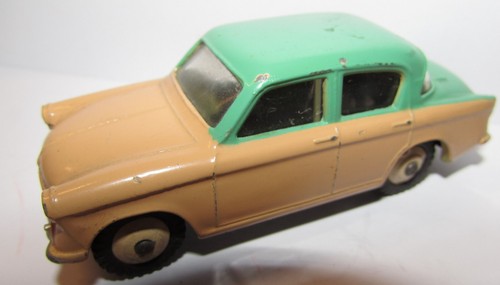 Dinky Toys Ref 175 HILLMAN MINX - Picture 10 of 13
