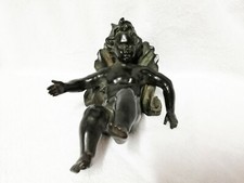 Bronze à la cire perdue XIXème  " Chérubin adossé sur un coquillage "