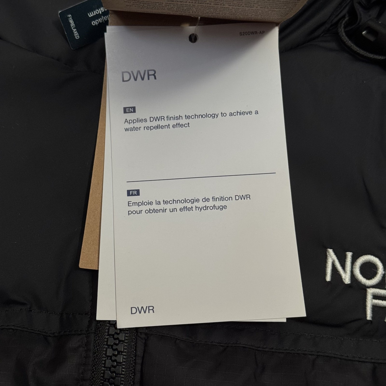 New The North Face Men's 1996 Retro Nuptse 700 Down Puffer Jacket Black (S-XL) thumbnail 6