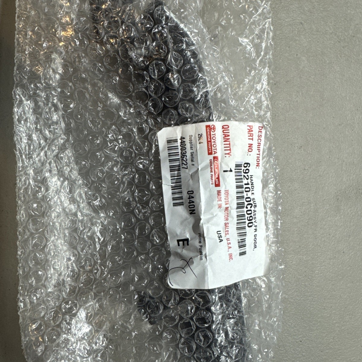 Toyota 69210-0C090 Front Right Door Handle 23-25 Sequoia/22-24