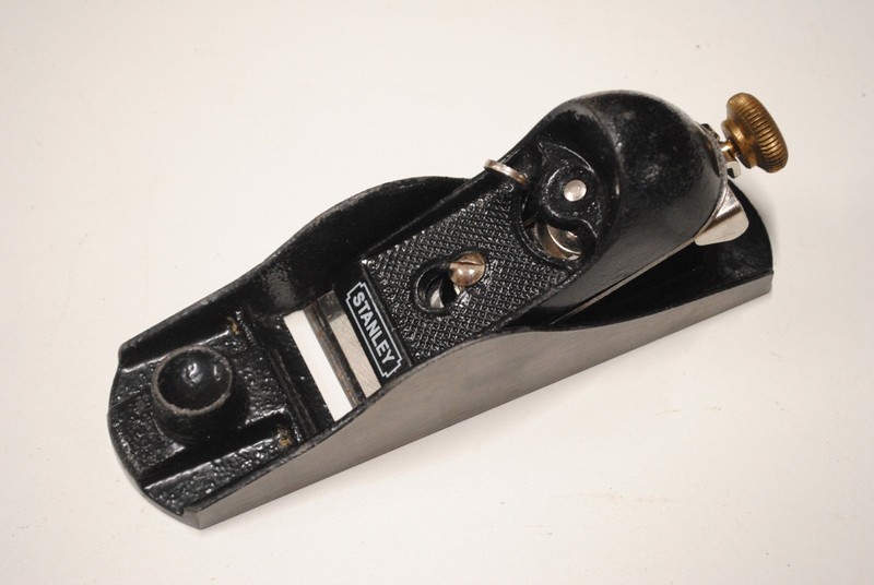 Stanley  Block Plane w/ Heavy Casting  7 inch long 1 3/4 iron - Quality England