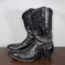 Lucchese Classics Cowboy Western Boots Handma...