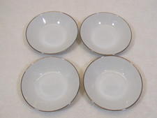 4 NORITAKE REINA 5-3/8" FRUIT DESSERT BOWLS
