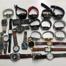 Approx 24 Assorted Mens Watches Untested Vintage New Parts Repair Good