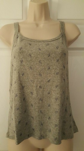 Crossroads Women's Gray Knit Tank Top with Embroidered Flowers L