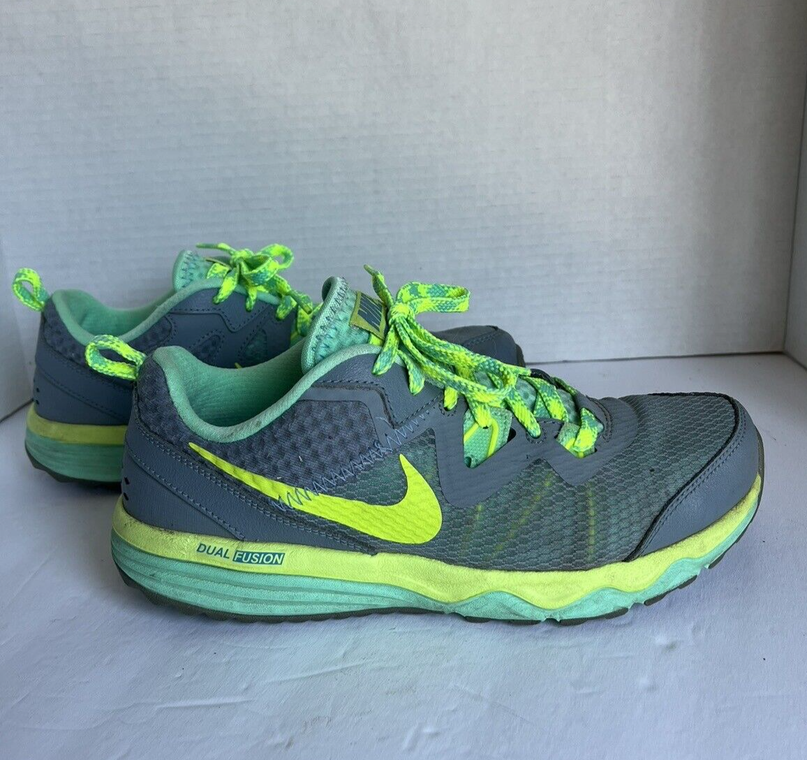 nike dual fusion green