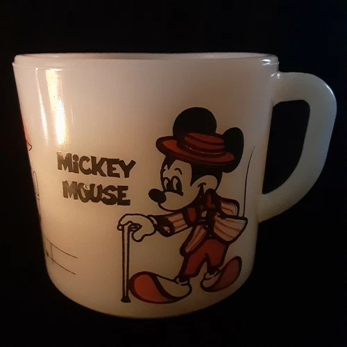 Anchor Hocking Walt Disney Prod. Mickey & Minnie Mouse Milk Glass Mug. Fire-King