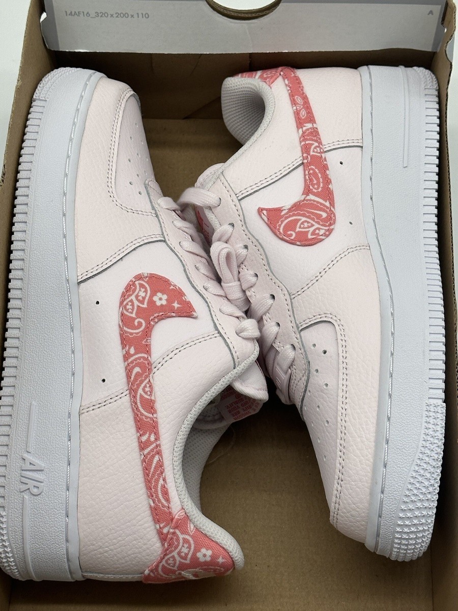 Women's Size 10.5 - Nike Air Force 1 '07 Pink Paisley 2023