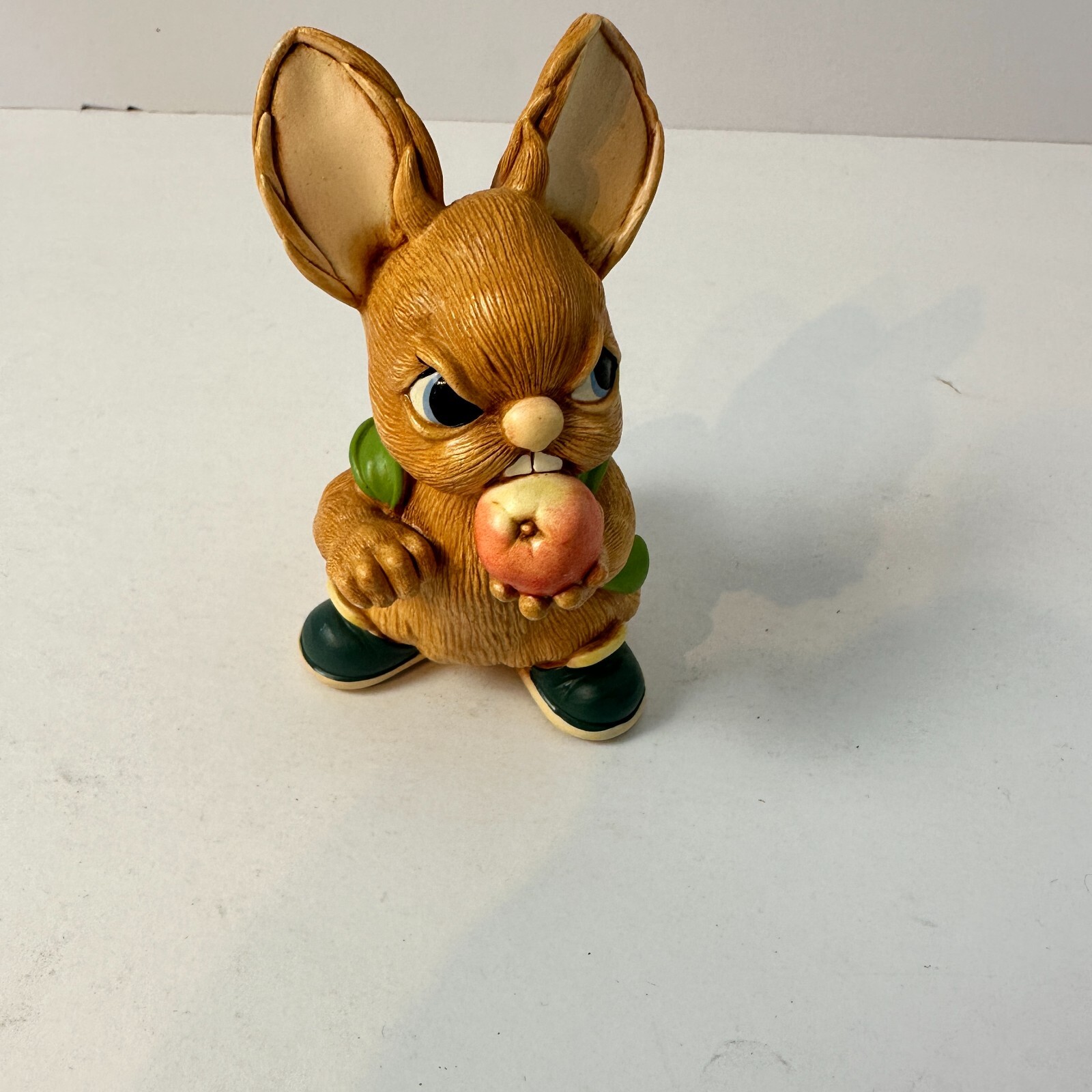 Pendelfin Stoneware Rabbit Scrumpy Blue Burnley England New Old Stock