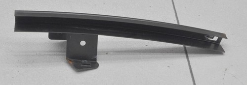 BMW E39 5er (95-00) Führung Schiene Scheibe Tür vorne Links #29150-H008