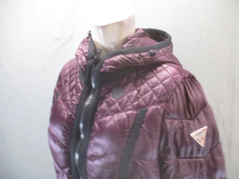 GUESS Size M Womens Wine Full Zip Hood Pocket Lightweight Insulated Jacket 517 - Image 4 of 4