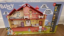 Bluey: Heeler Family Home Bundle and BBQ Playset With 4 Figures Play Set ships