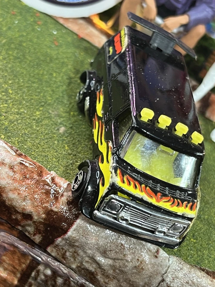 Zylmex Chevrolet Van Killer P343 Black w/ Flames Diecast USED NM Condition HK - Image 4 of 4