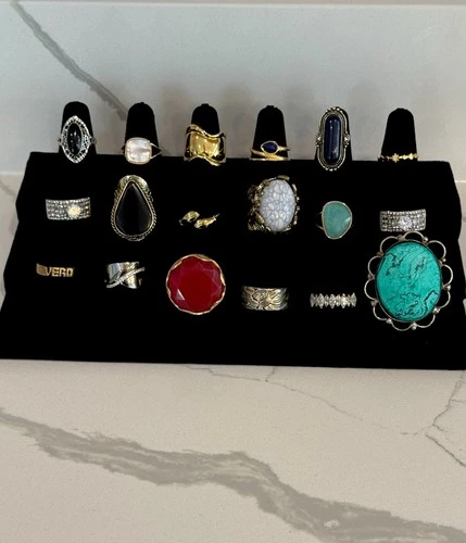 Lot 18 Vintage Modern Costume Rings Statement Fashion Jewelry Mixed Sizes