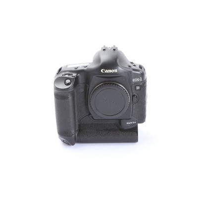 Canon EOS-1D Mark II N + Sehr Gut (273678)