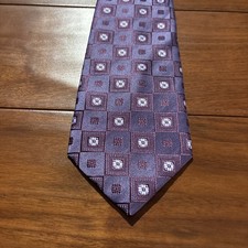 Vtg KaiLong Hand Made 100 Silk Tie Neck Tie Purple Geometric 58x4  