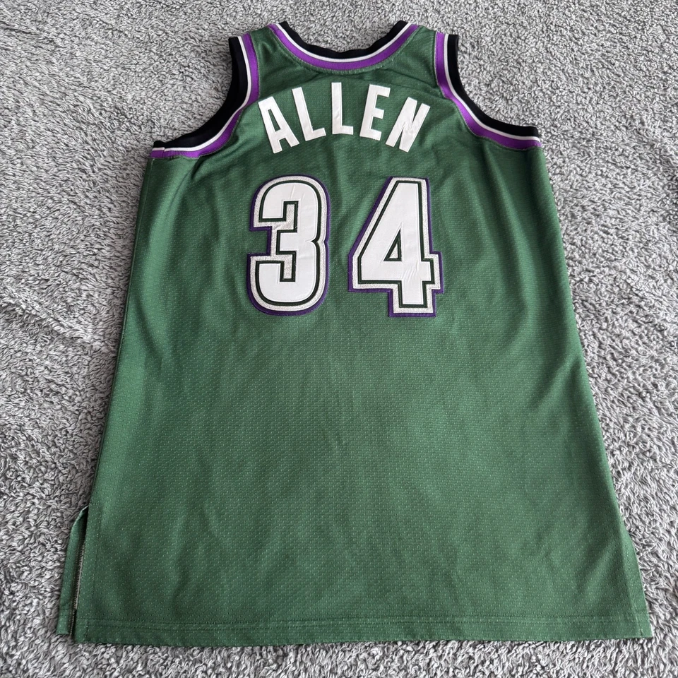 Auténtica camiseta de novato Mitchell & Ness Ray Allen NBA Bucks 96-97 a medida 44 Foto 2 de 4