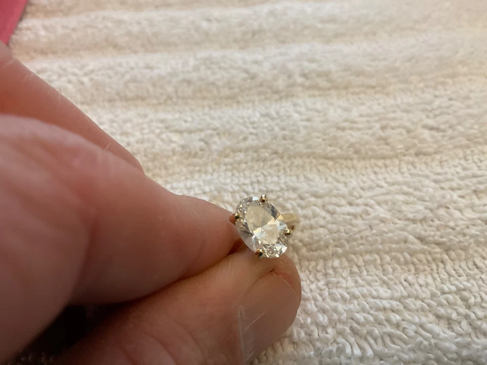 Anillo de compromiso de diamantes de 1,92 quilates 14K para dama - talla 6 Foto 3 de 4