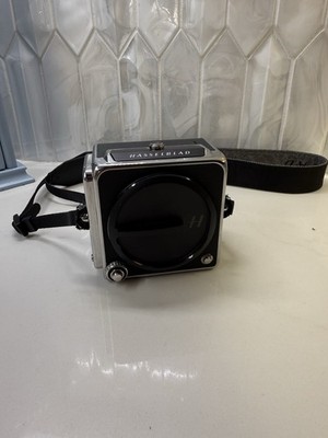 Hasselblad 907X + CFV II 50C Digital Back