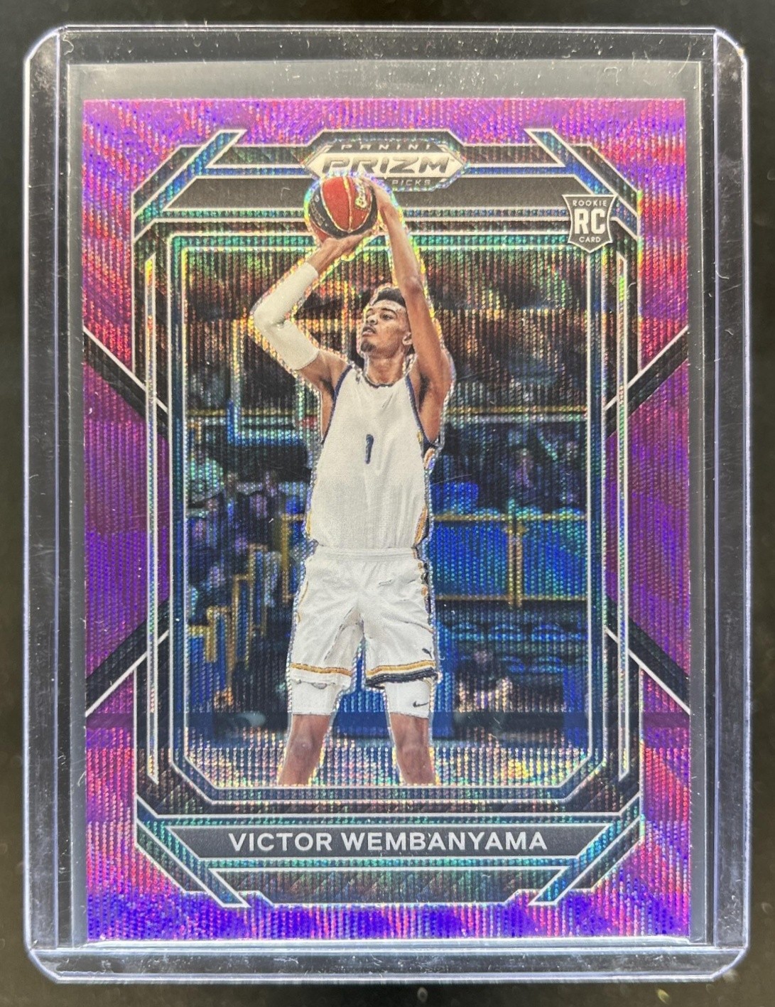 2023-24 Panini Prizm Draft Picks Victor Wembanyama RC Purple Wave Rookie #2 USA