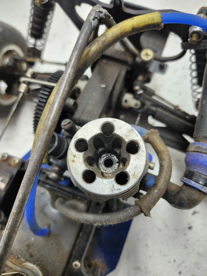 Traxxas Nitro Rustler 2.5 used Read Description - Image 3 of 4