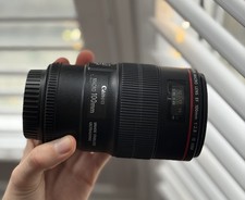 Canon EF 100mm f2.8L IS USM Macro Lens, Very Light Use, Excellent Condition 
