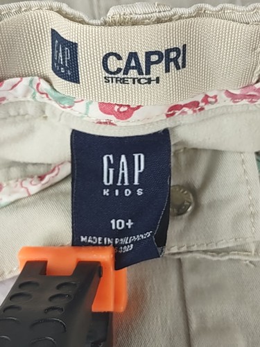 Gap Kids Stretch Cotton Tan, Beige, Khaki, Capri Pants Size 10+ - Picture 9 of 10