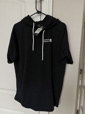 Under Armour Shirtsleeve Hoodie - Men s Medium
