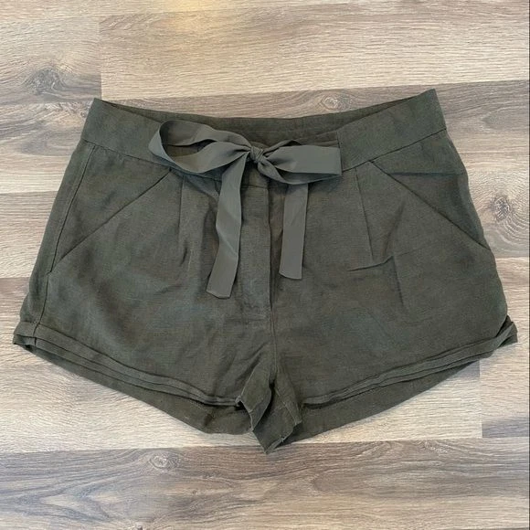 Aritzia Wilfred Green Linen Tie Front Shorts Size 4