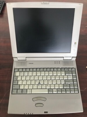 VINTAGE Toshiba Satellite 320CDS/4.0 Intel Pentium PA1271U