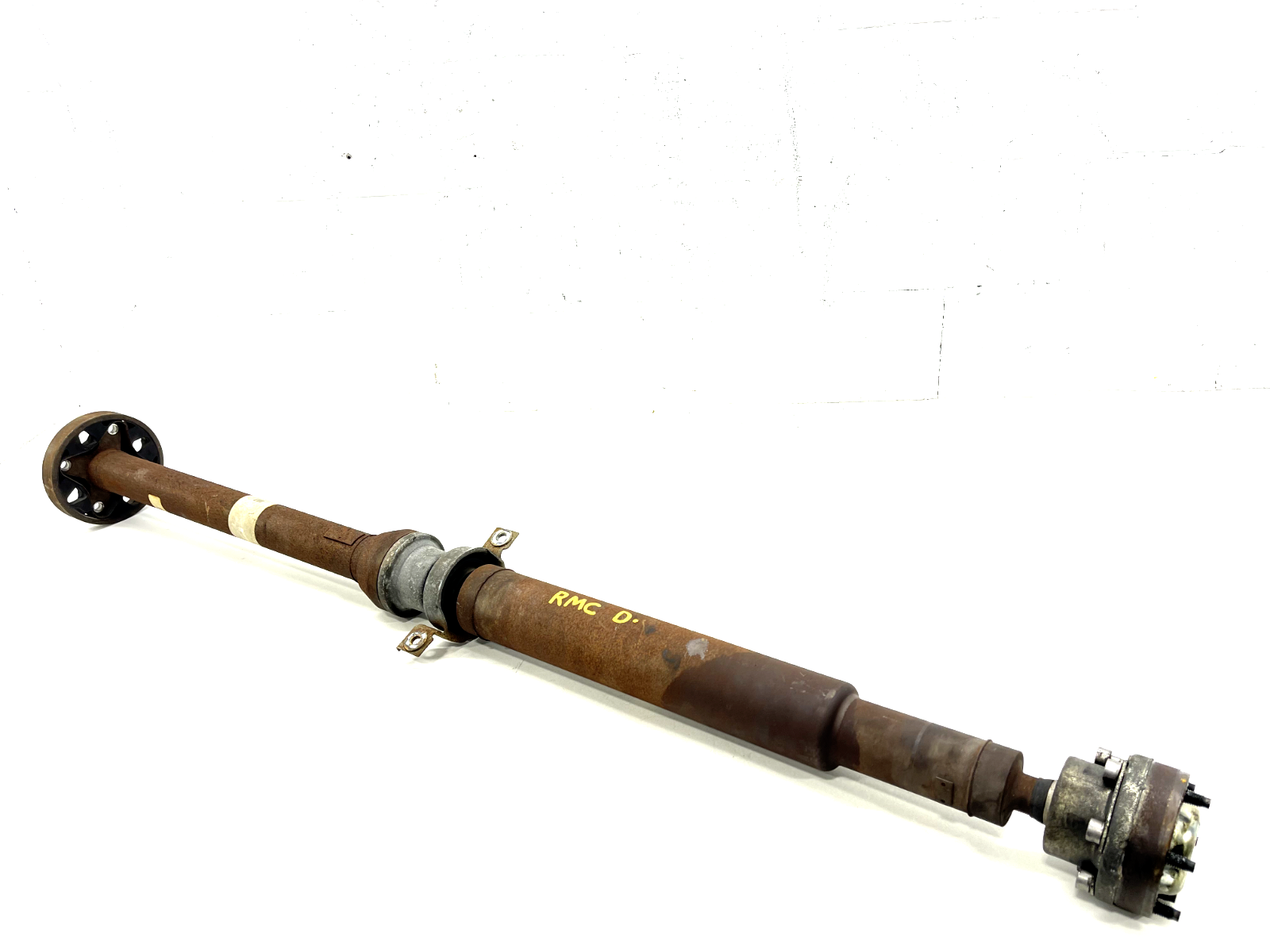 2011-2012 DURANGO 5.7L 2WD WITH 225mm REAR AXLE REAR DRIVER SHAFT 