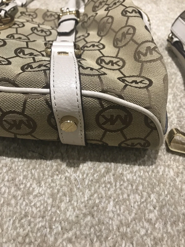 Michael Kors Bag - Barely Used, photo 3 of 5