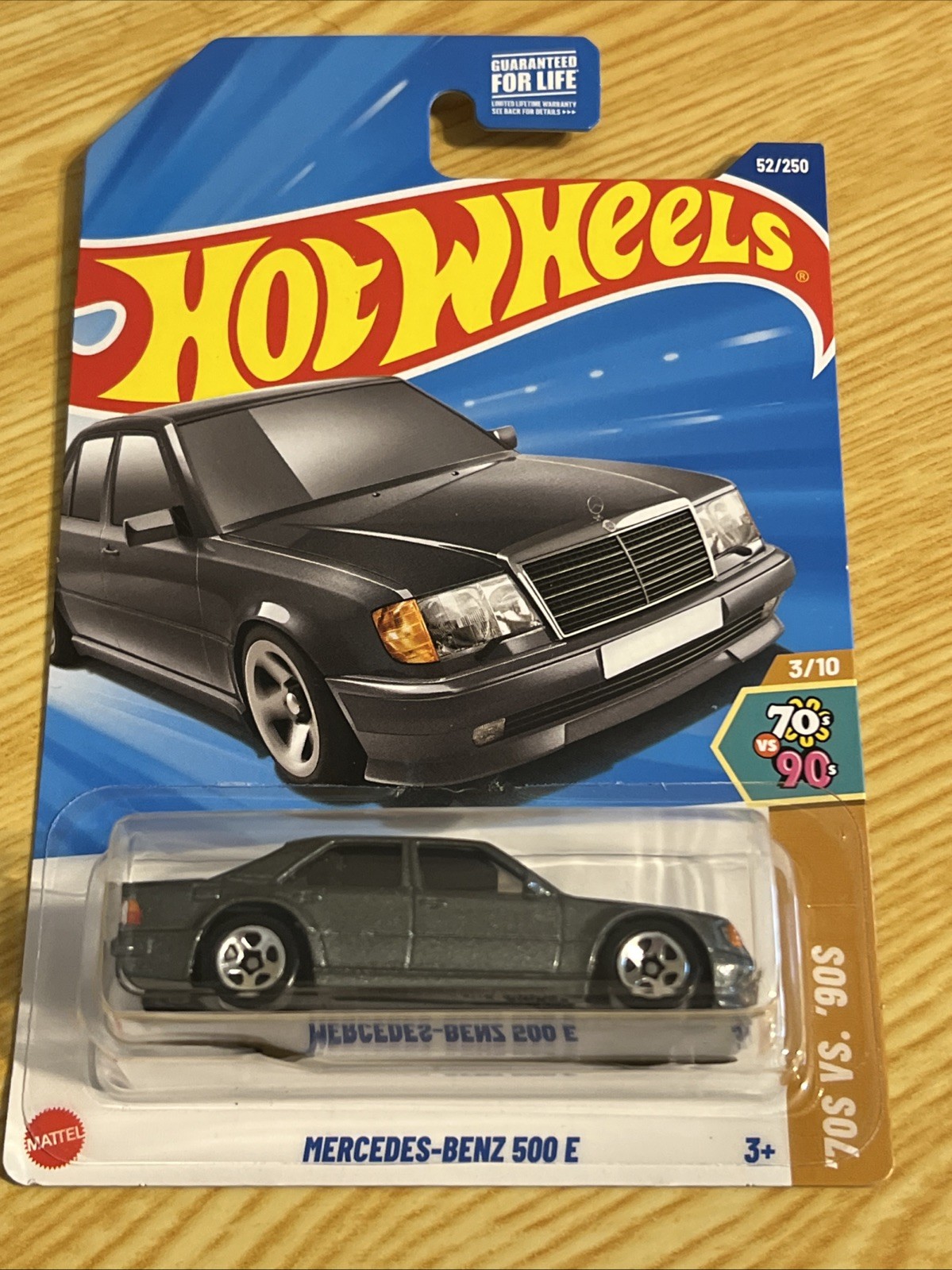 2025 Hot Wheels Mercedes-Benz 500 E 52/250 Gray