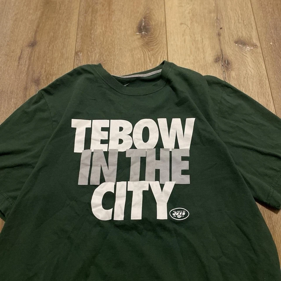 Y2K Nike New York Jets Tebow In The City Tim Tebow NFL T 恤 尺寸 L 2000 年代 复古 — 第 2/4 张图片
