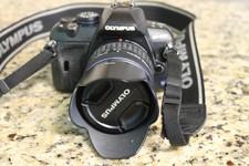 OLYMPUS E-420 W/14-42MM LEN CAMERA