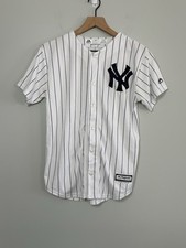 Majestic New York Yankees Derek Jeter 2 Pinstripe Jersey Youth Large Baseball