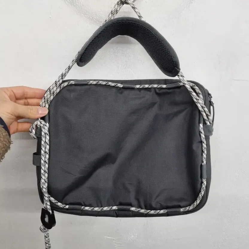 Adidas Free Size Tote Bag Men Crossbody Bag thumbnail 4