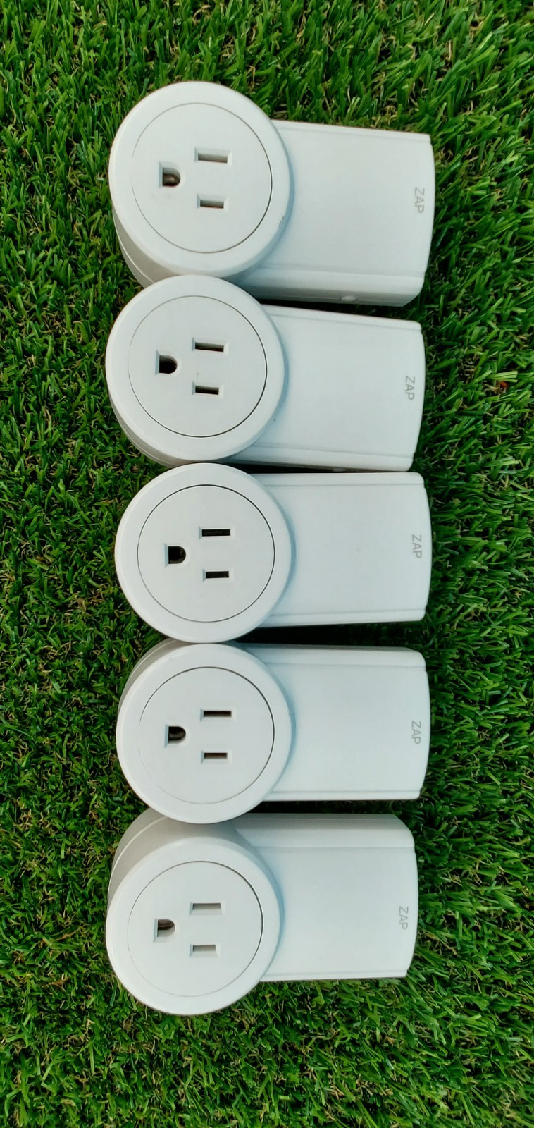 WORKS ZAP Remote Outlet Switch By Etekcity 5 Outlets & Remote (5 Plugs/1 Remote)