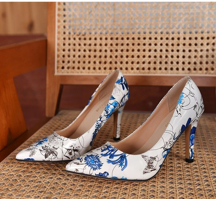Floral pumps deals shoes