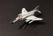 ーTakara 1/200 World Wings Museum 2 F-4EJ Phantom II (Flying / 302SQ) PW2-11