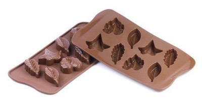 Stampo decorativo cucina per cioccolatini in silicone Nature foglie silikomart