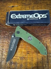 Smith & Wesson Green Extreme Ops  Pocket Knife Folder CKG104GS (523)