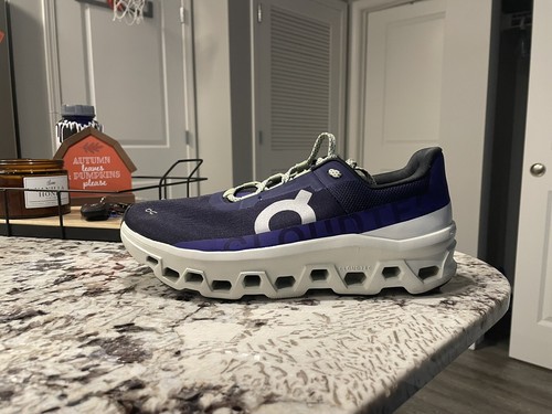 men's on cloudmonster