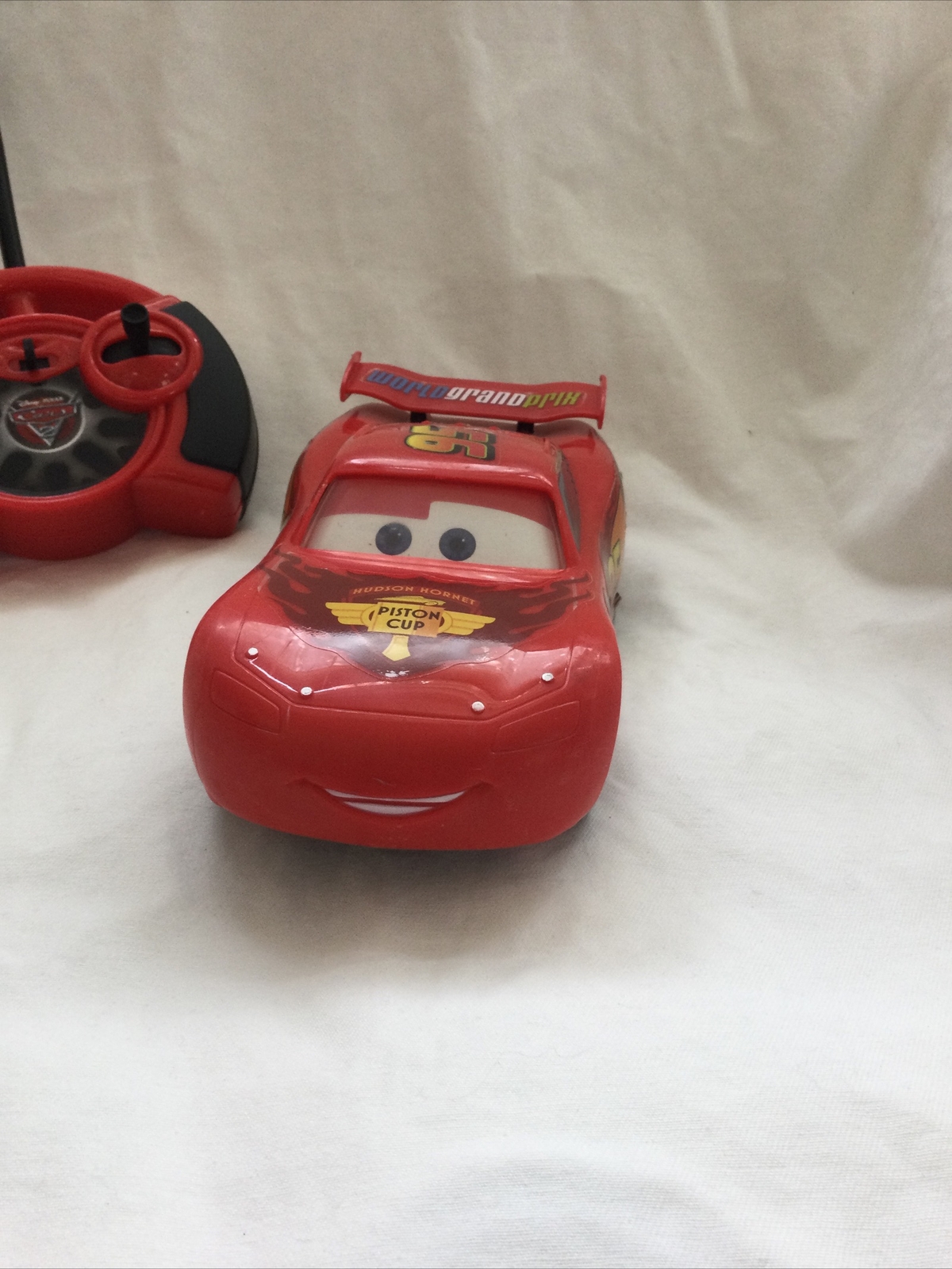 Air Hogs 2011 Disney Lightening Mcqueen Remote Control Car-works